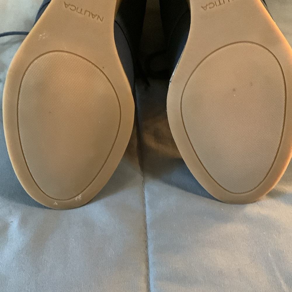Nautica Black Ankle Boots with Tan Wedge - Picture 12 of 12
